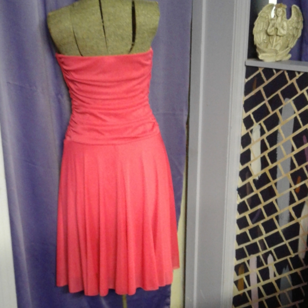 Dress - Picture 2 of 2